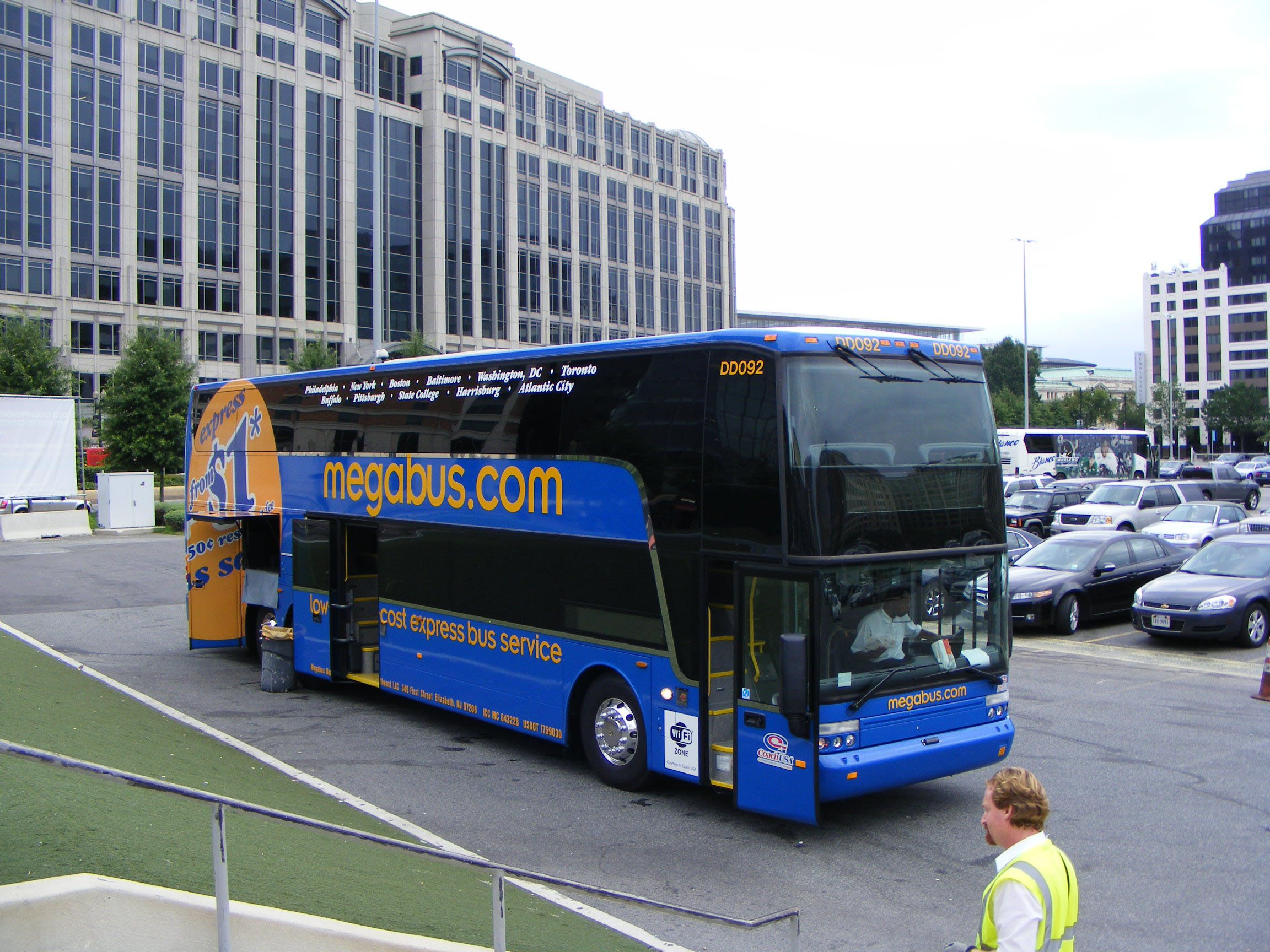 Megabus Van Hool Astromega DD092